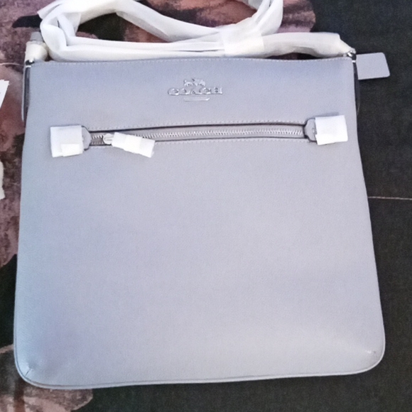 Coach Purse - Picture 1 of 2